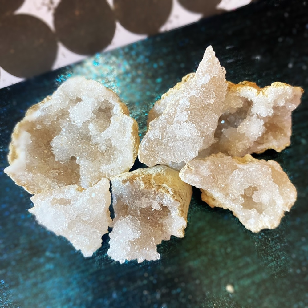 🔮 1 Quartz Geode Chunk